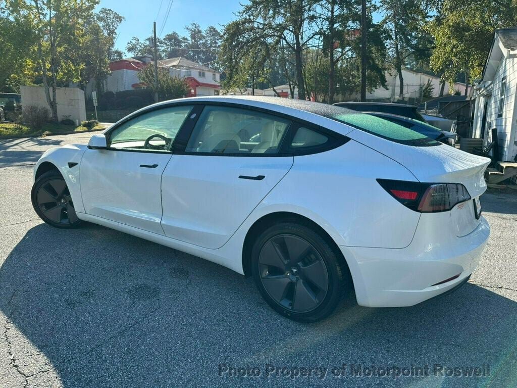 Used 2023 Tesla Model 3 Standard Range RWD image 3