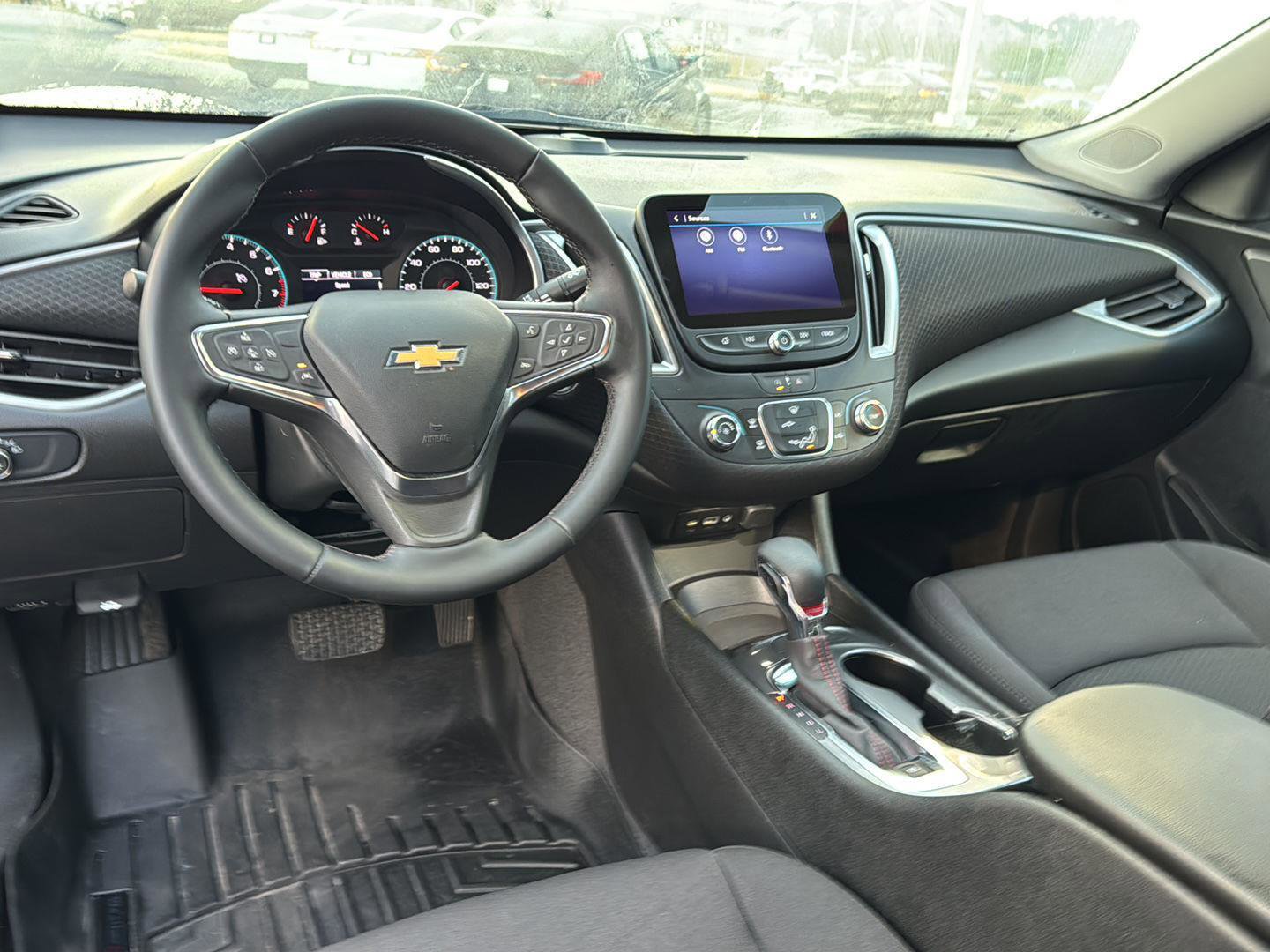 Used 2024 Chevrolet Malibu RS image 16