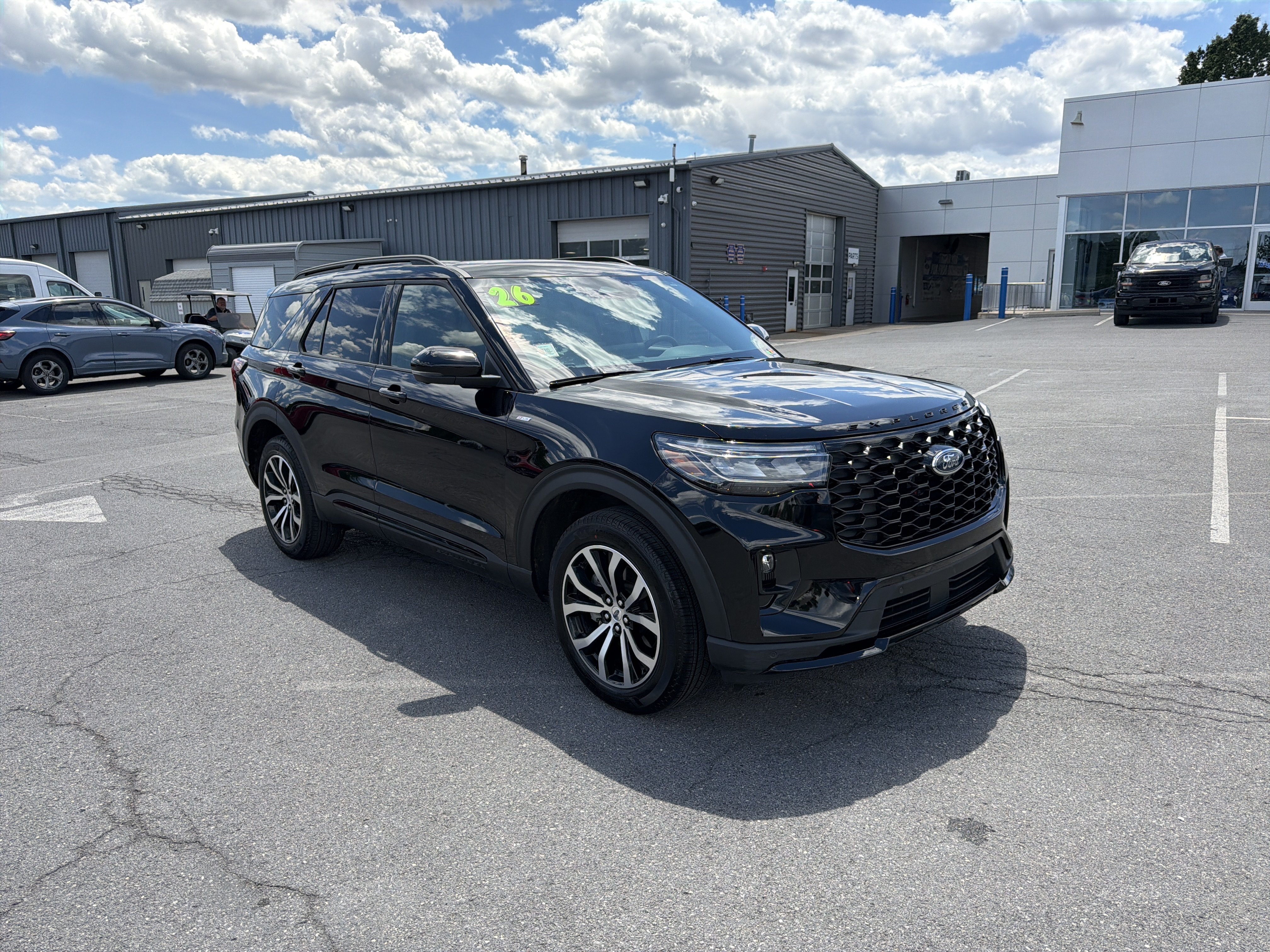 Used 2026 Ford Explorer ST-Line AWD/4WD video 1
