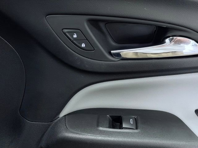 Used 2024 Chevrolet Equinox LT AWD/4WD image 15