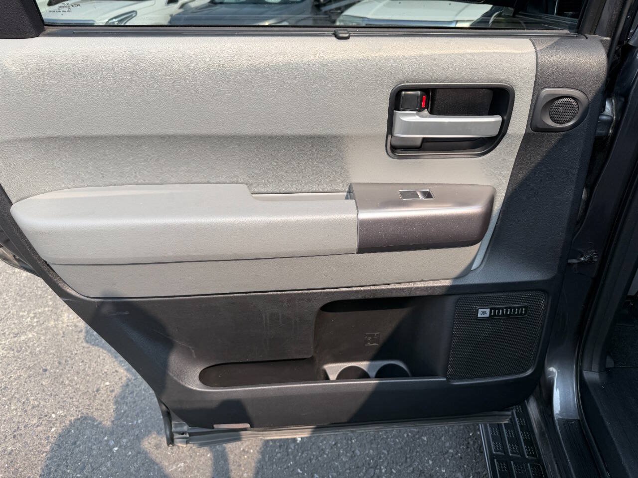 Used 2018 Toyota Sequoia Limited w/ Safety & Convenience Package AWD/4WD image 25
