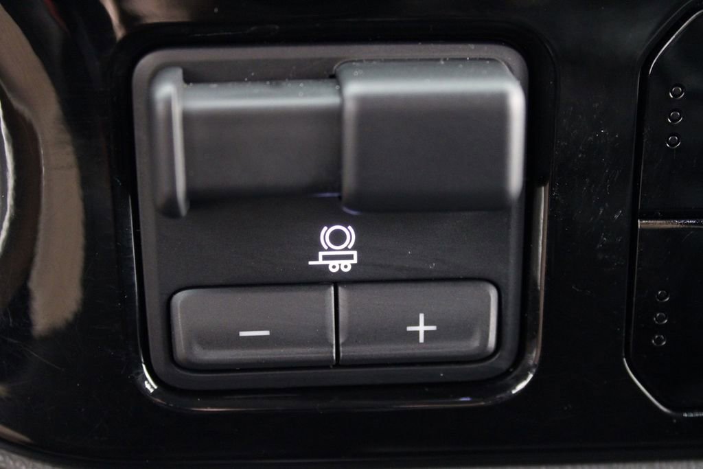 Used 2024 Chevrolet Silverado 1500 LT w/ All Star Edition Plus image 24