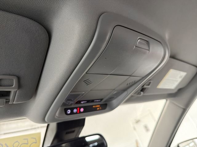 Certified 2024 GMC Terrain SLE image 27