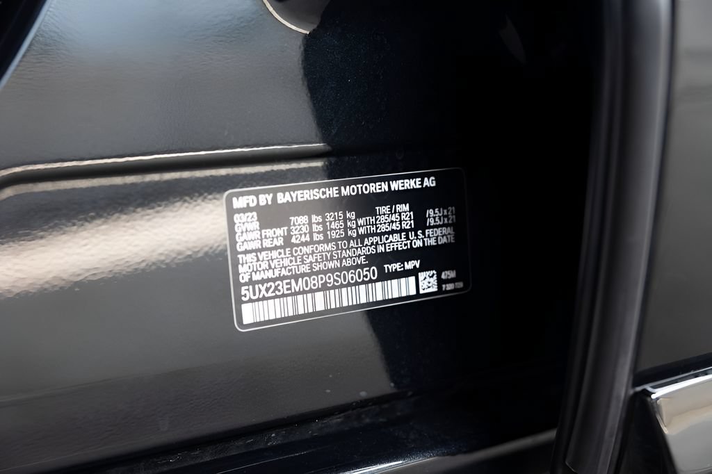 Used 2023 BMW X7 xDrive40i w/ M Sport Package AWD/4WD image 90