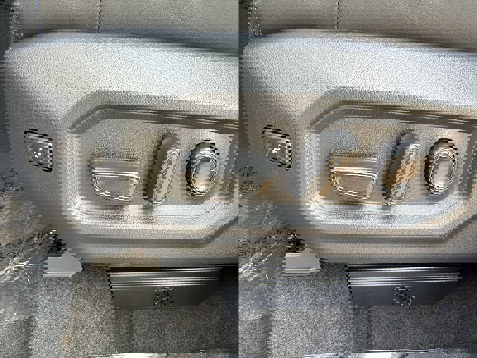 New 2026 Toyota Tundra Platinum image 12