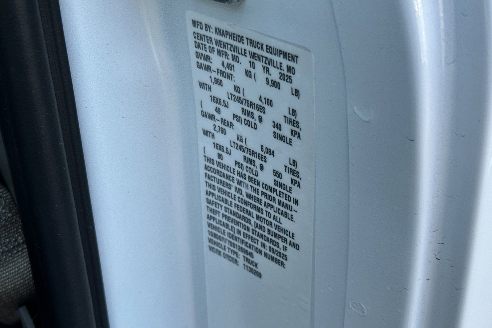 New 2025 Chevrolet Express 3500 w/ Power Convenience Package RWD image 51