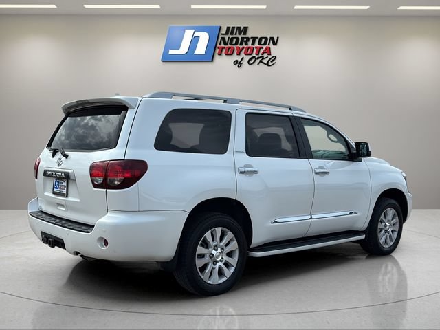 Used 2020 Toyota Sequoia Platinum AWD/4WD image 5