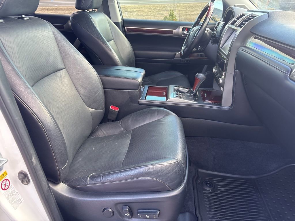 Used 2017 Lexus GX 460 Premium w/ Premium Package image 15