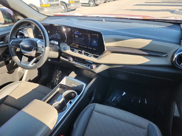 Used 2025 Chevrolet Equinox LT w/ Convenience Package II AWD/4WD image 24