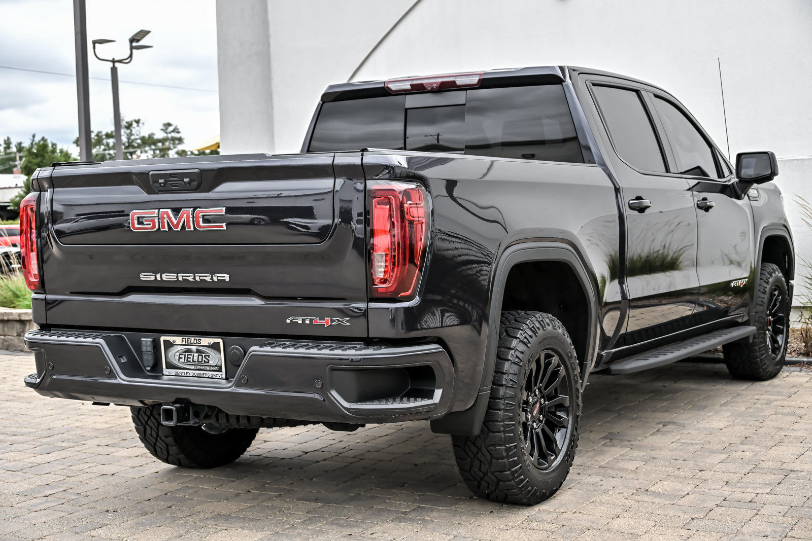Used 2022 GMC Sierra 1500 AT4X AWD/4WD image 7
