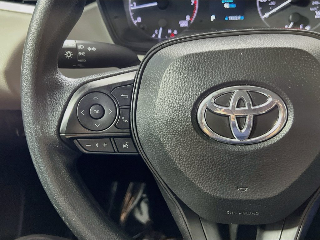Used 2025 Toyota Corolla LE w/ LE Premium Package FWD image 16