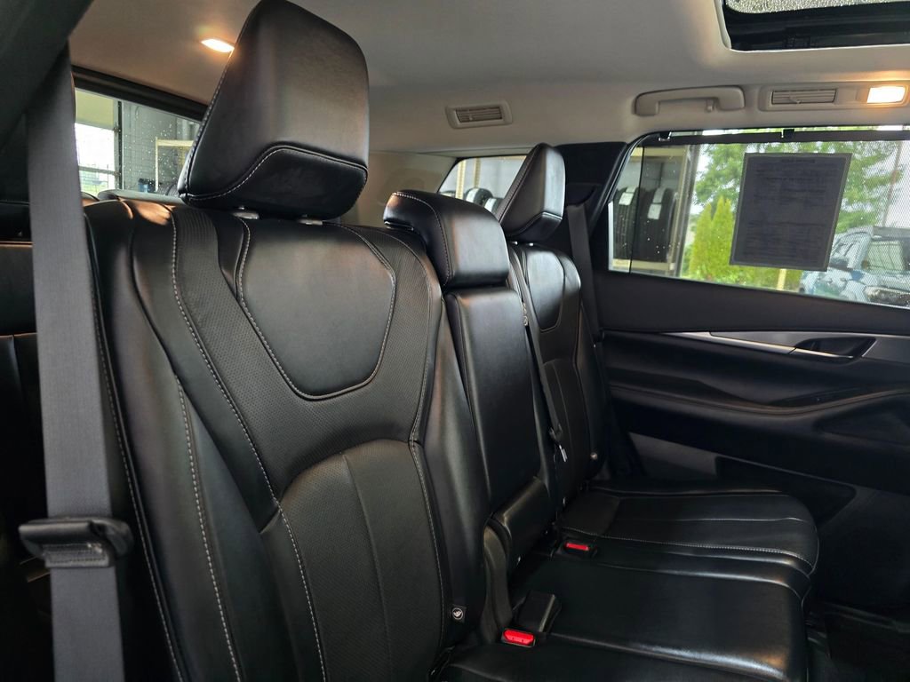 Certified 2023 INFINITI QX60 Luxe w/ Cargo Package image 29