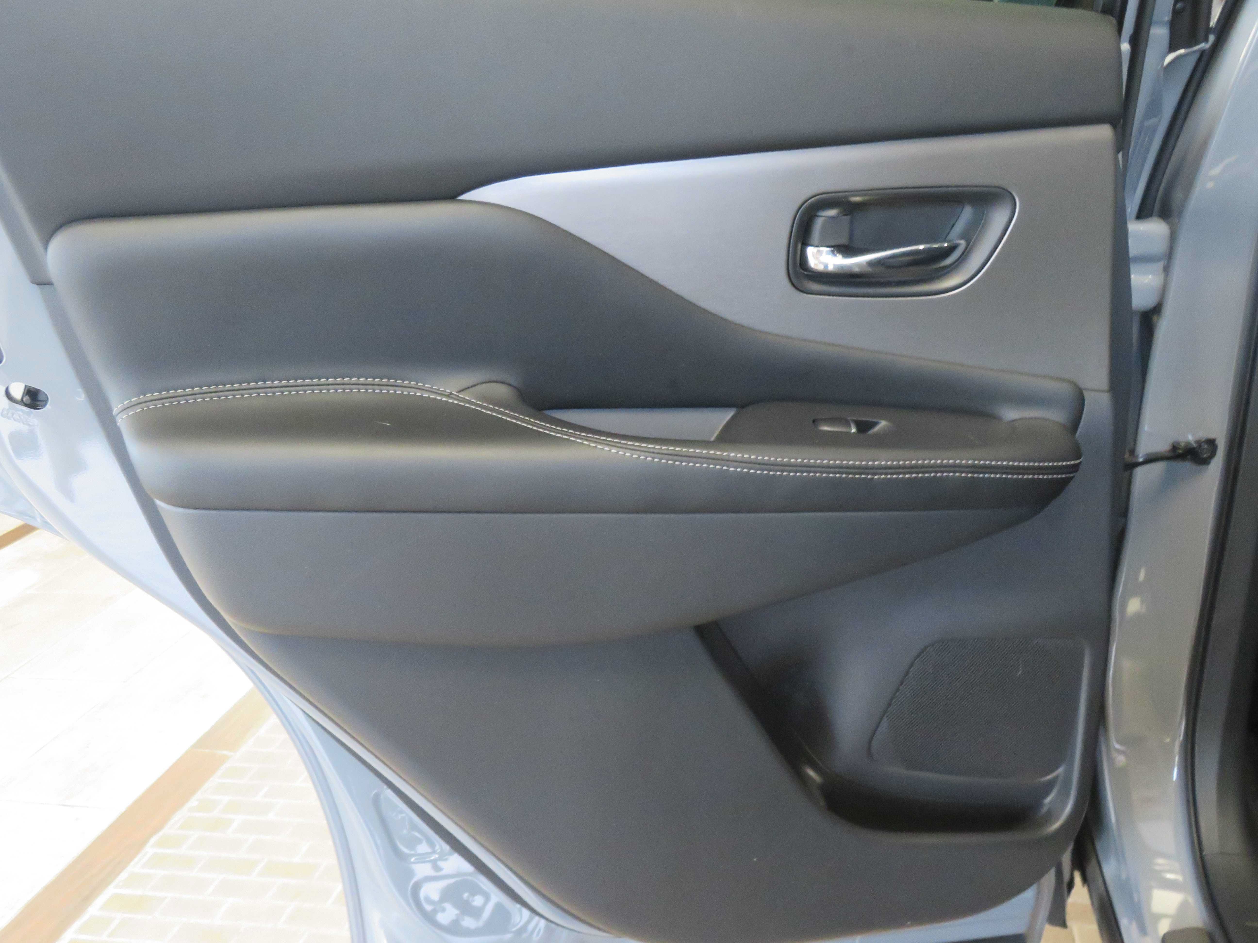 Used 2024 Nissan Murano SL AWD/4WD image 18