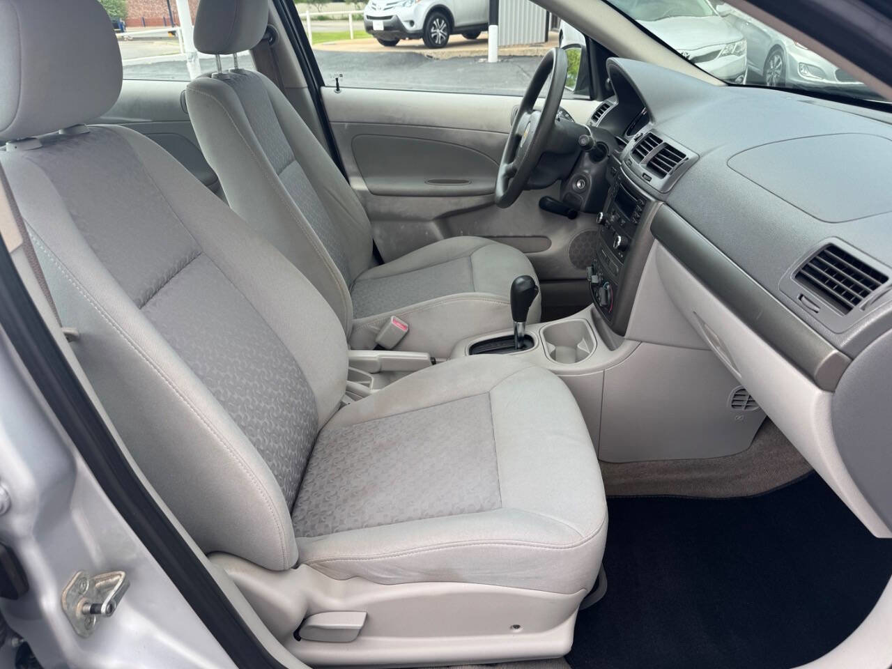 Used 2006 Chevrolet Cobalt LS FWD image 20