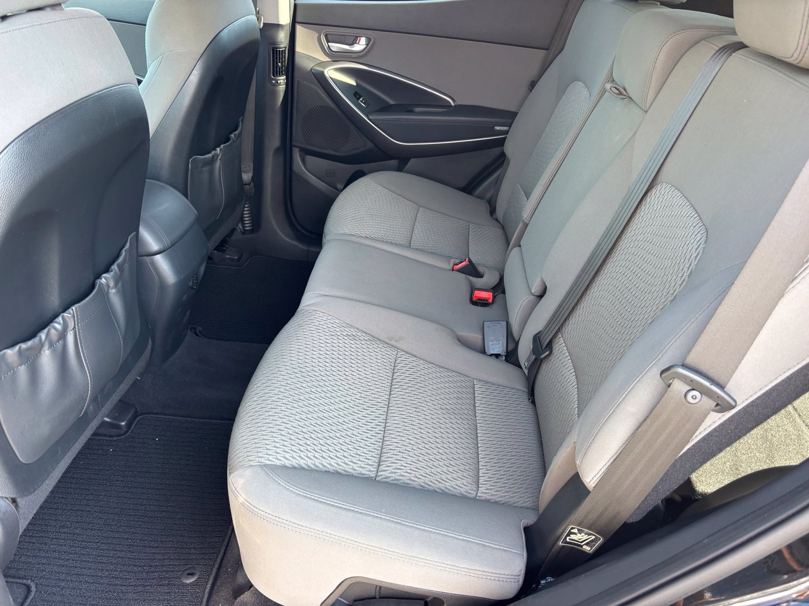 Used 2014 Hyundai Santa Fe Sport FWD image 16