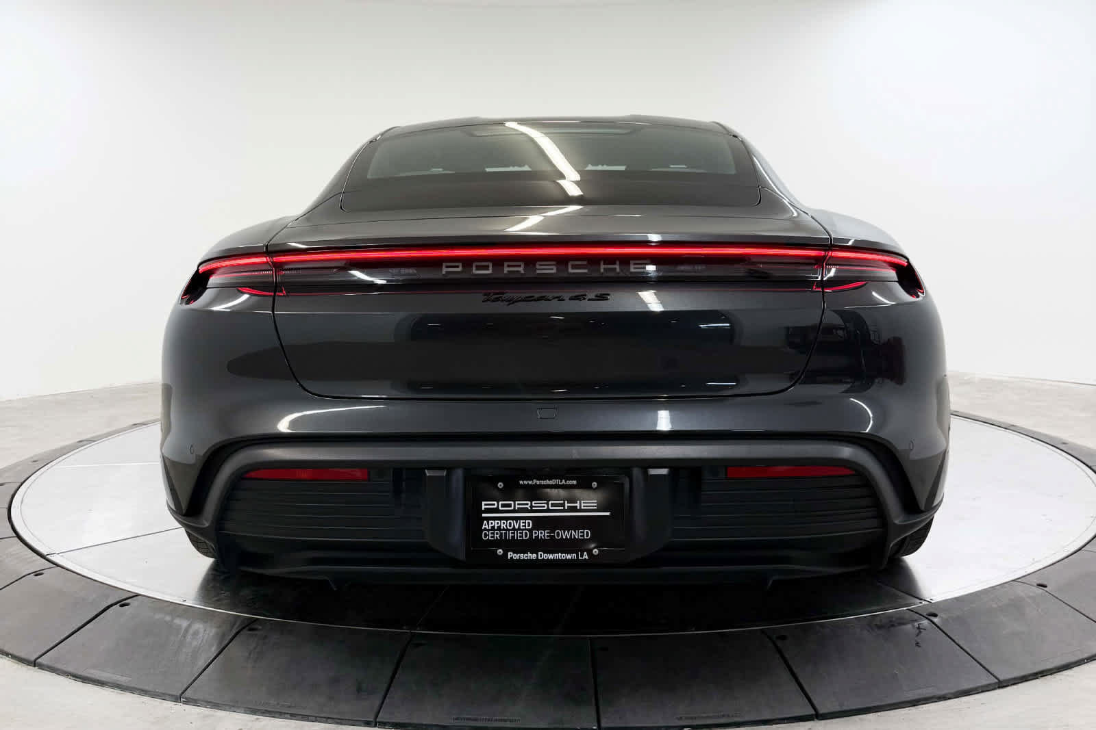 Certified 2025 Porsche Taycan 4S AWD/4WD image 10