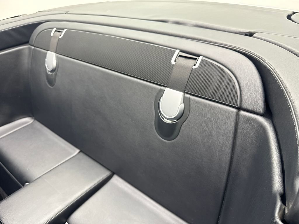 Used 2009 Mercedes-Benz SL 550 image 38