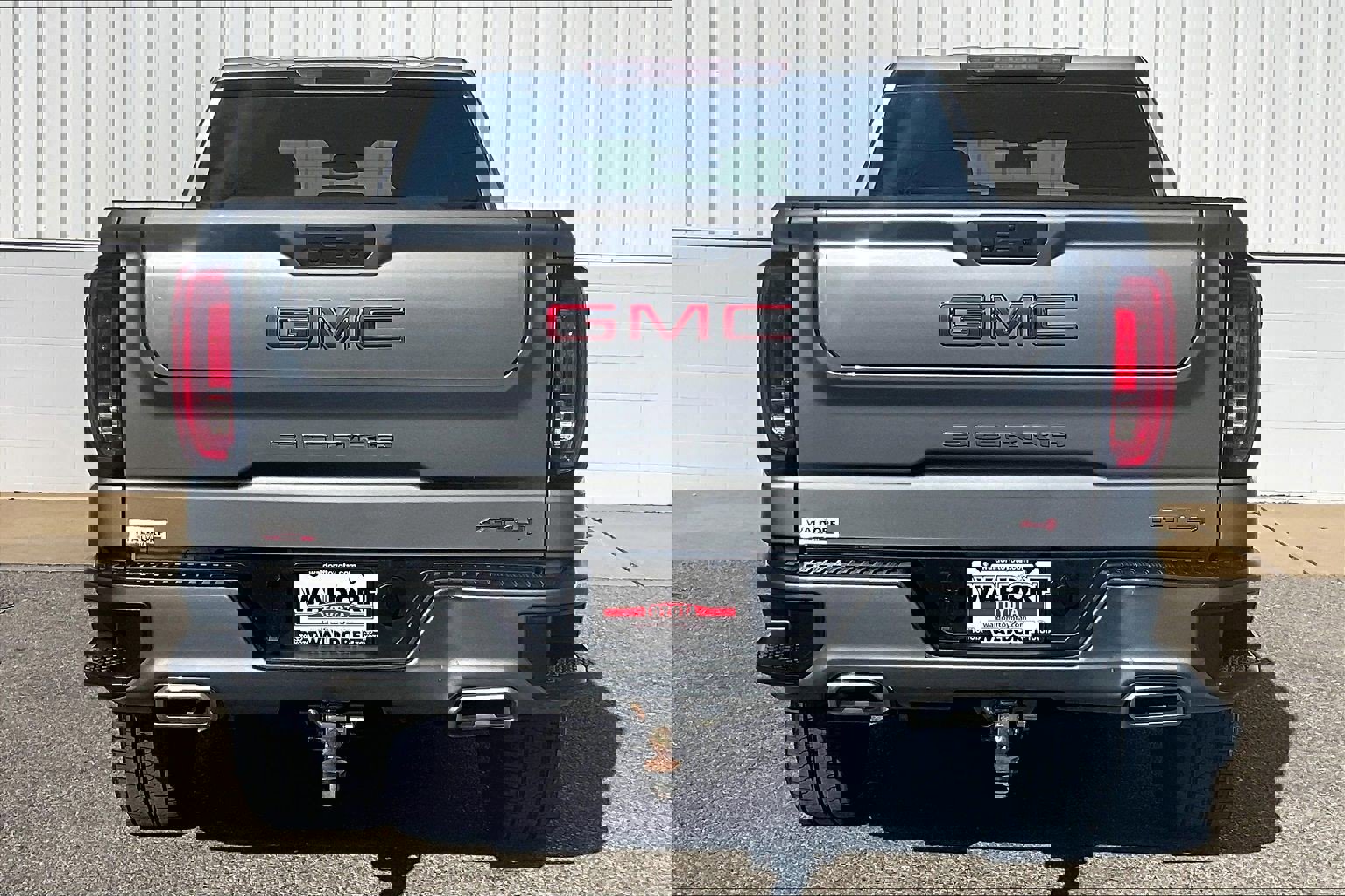 Used 2020 GMC Sierra 1500 AT4 image 5