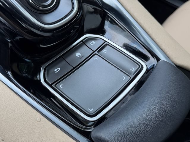 Used 2023 Acura RDX w/ Technology Package FWD image 28