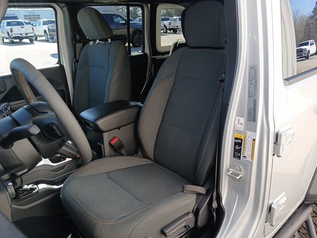 Used 2024 Jeep Wrangler Sport S image 35