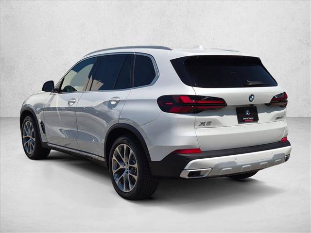 New 2026 BMW X5 xDrive40i w/ Premium Package AWD/4WD image 9