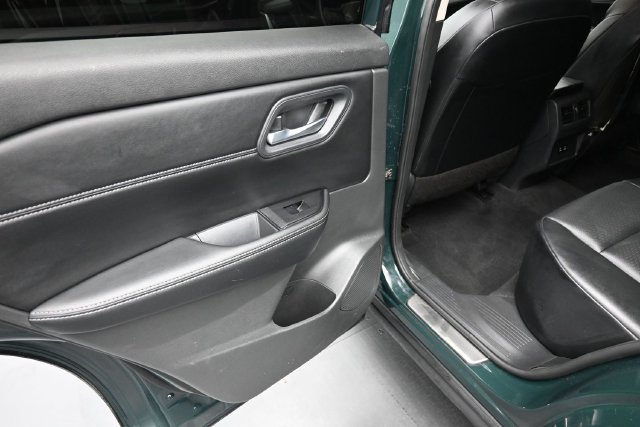Used 2026 Nissan Rogue Dark Armor FWD image 20