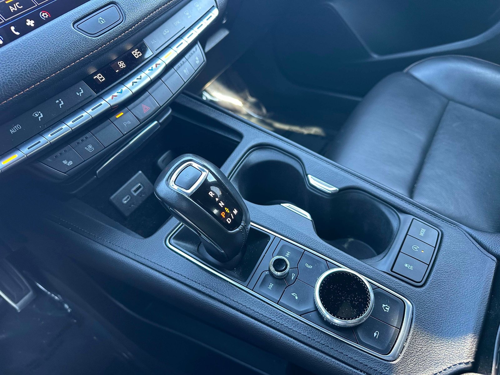 Used 2019 Cadillac XT4 Sport image 13