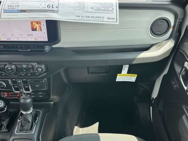 New 2026 Jeep Gladiator Sport AWD/4WD image 15