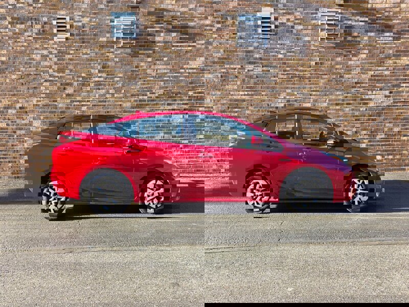 Used 2016 Toyota Prius Three image 5