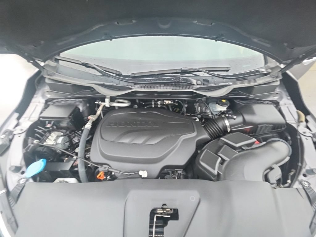 Used 2024 Honda Odyssey EX-L image 10