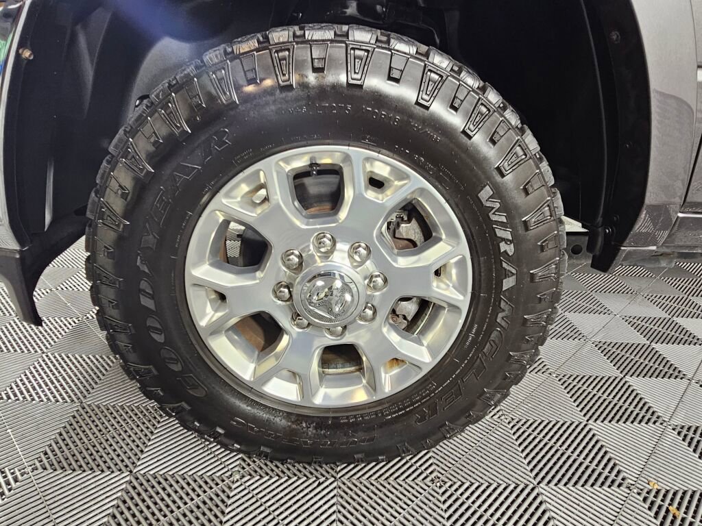 Used 2020 RAM 2500 Laramie image 11