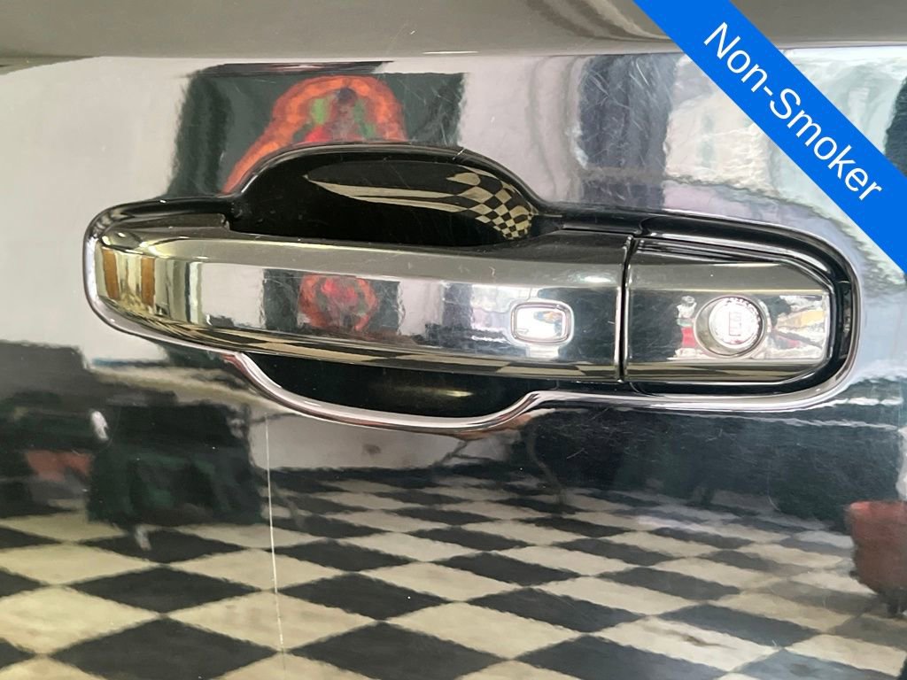 Used 2021 Chevrolet Silverado 1500 LT w/ Convenience Package II AWD/4WD image 8