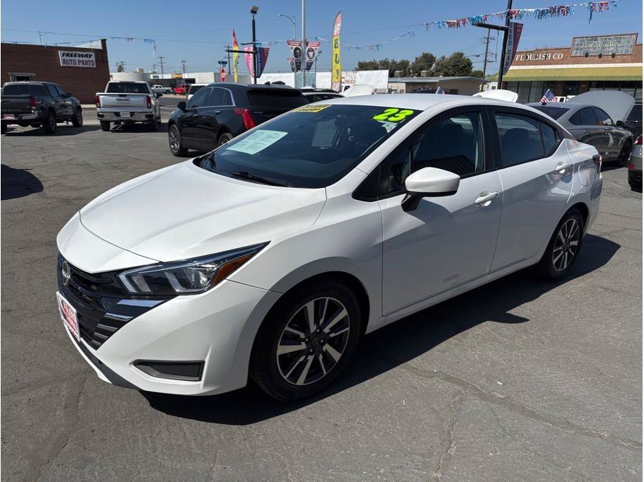 Used 2023 Nissan Versa SV FWD image 7