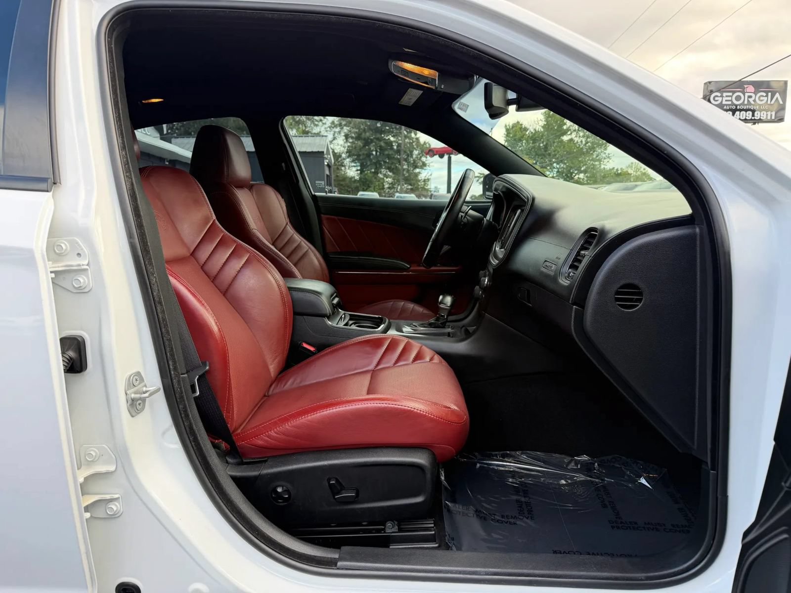 Used 2019 Dodge Charger SRT Hellcat w/ Harman/Kardon Audio Group RWD image 15