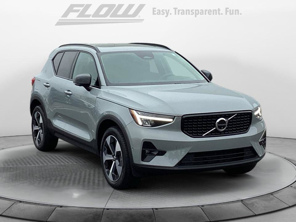 Certified 2024 Volvo XC40 B5 Plus