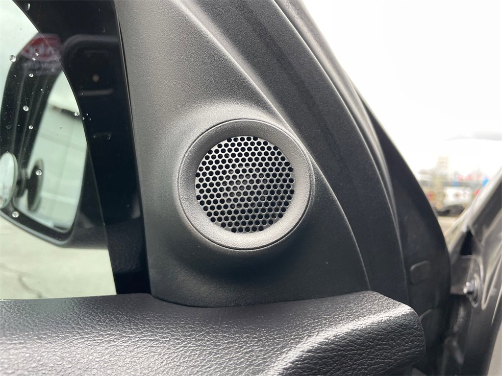 Used 2016 Jeep Grand Cherokee Limited image 30