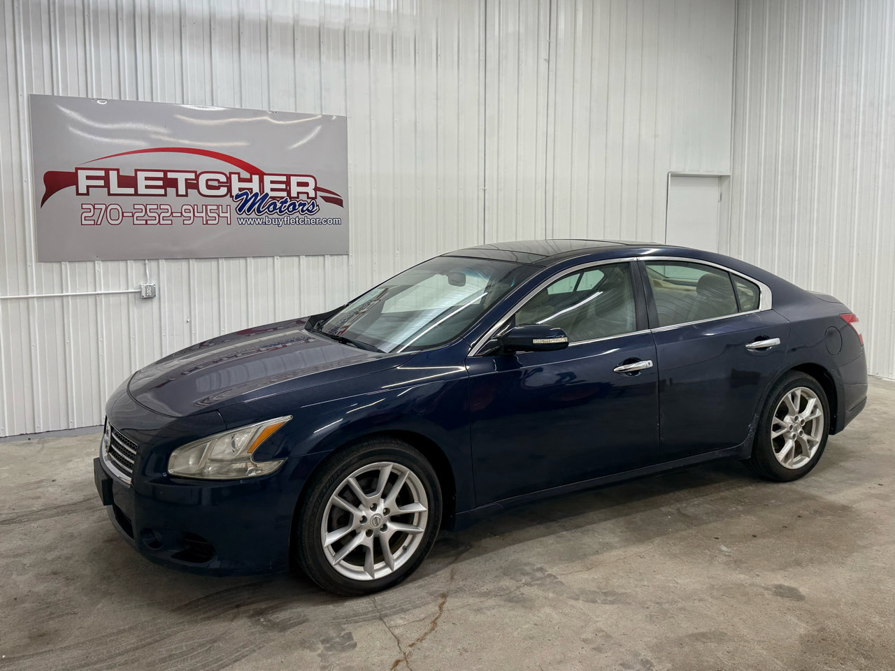 Used 2011 Nissan Maxima 3.5 SV w/ Premium Pkg image 4