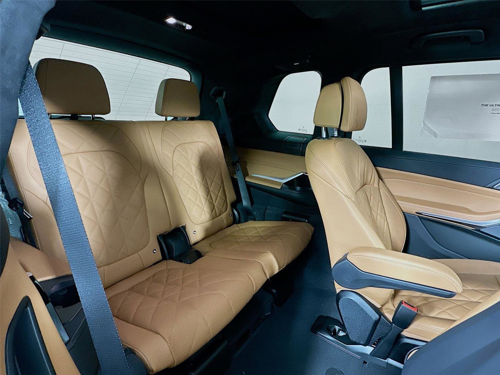 New 2026 BMW X7 xDrive40i w/ M Sport Package image 28