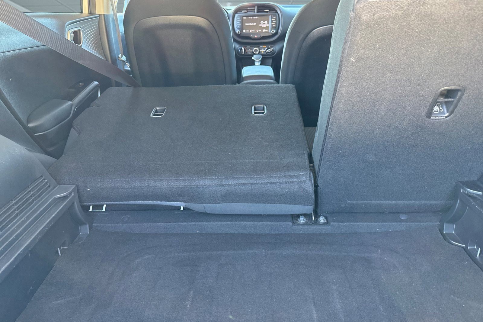 Used 2022 Kia Soul LX w/ Technology Package image 33