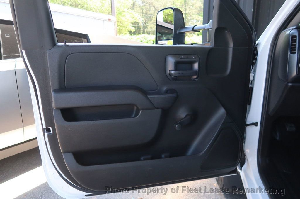 Used 2015 Chevrolet Silverado 3500 W/T RWD image 13