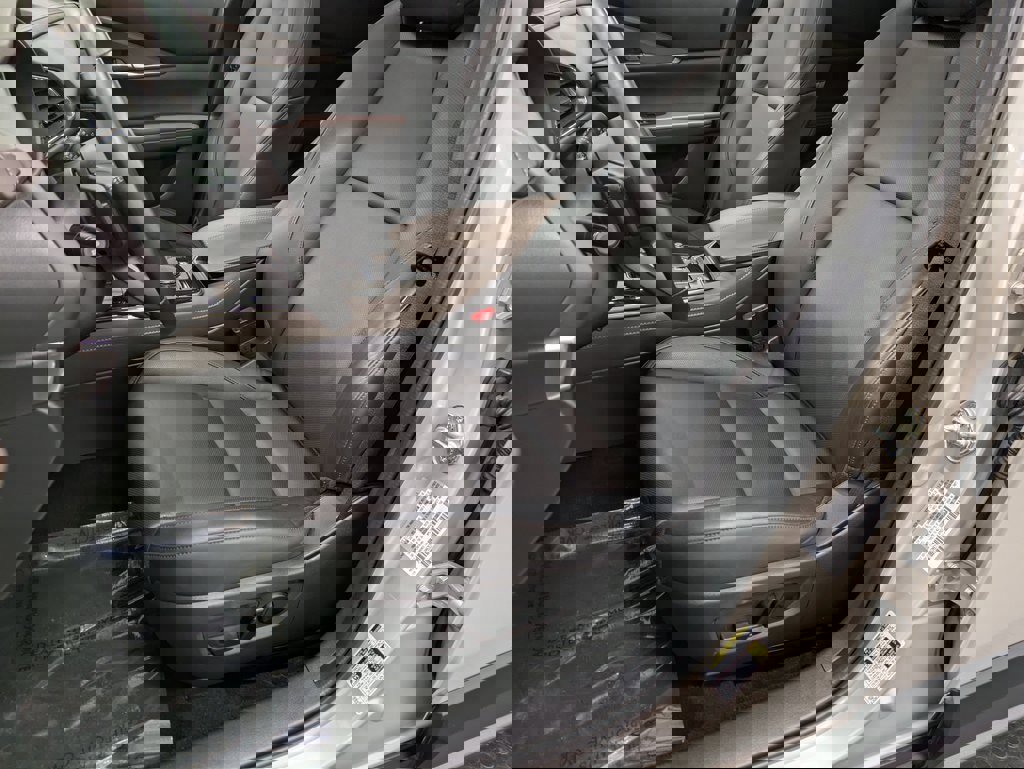 Certified 2023 MAZDA CX-30 2.5 Turbo w/ Premium Package image 10