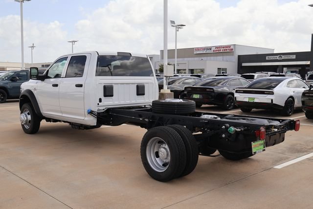 New 2026 RAM 5500 Tradesman w/ Chrome Appearance Group AWD/4WD image 4