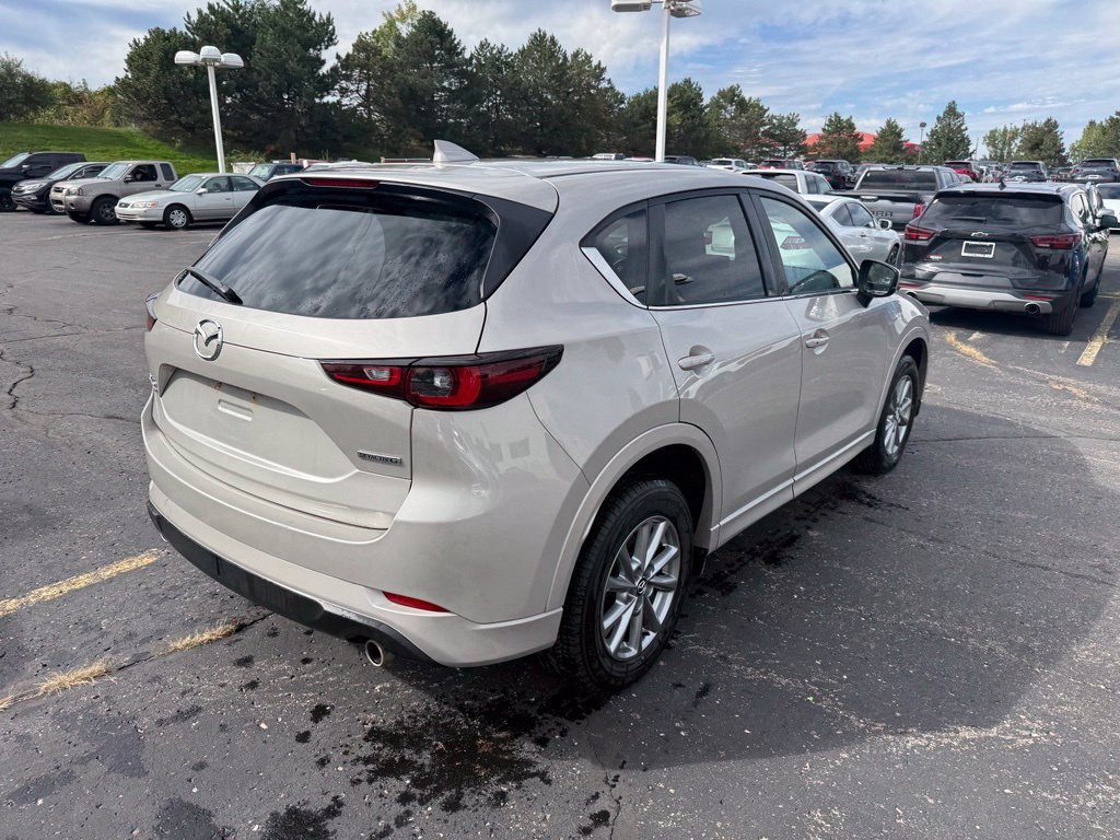 Used 2025 MAZDA CX-5 AWD 2.5 S w/ Preferred Package image 3