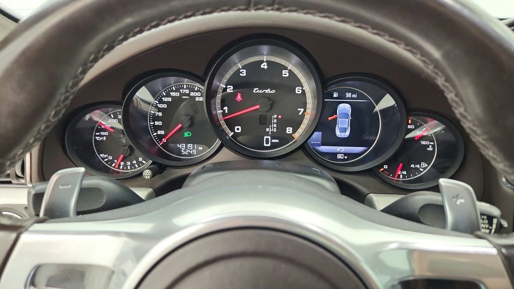 Used 2015 Porsche 911 Turbo image 33