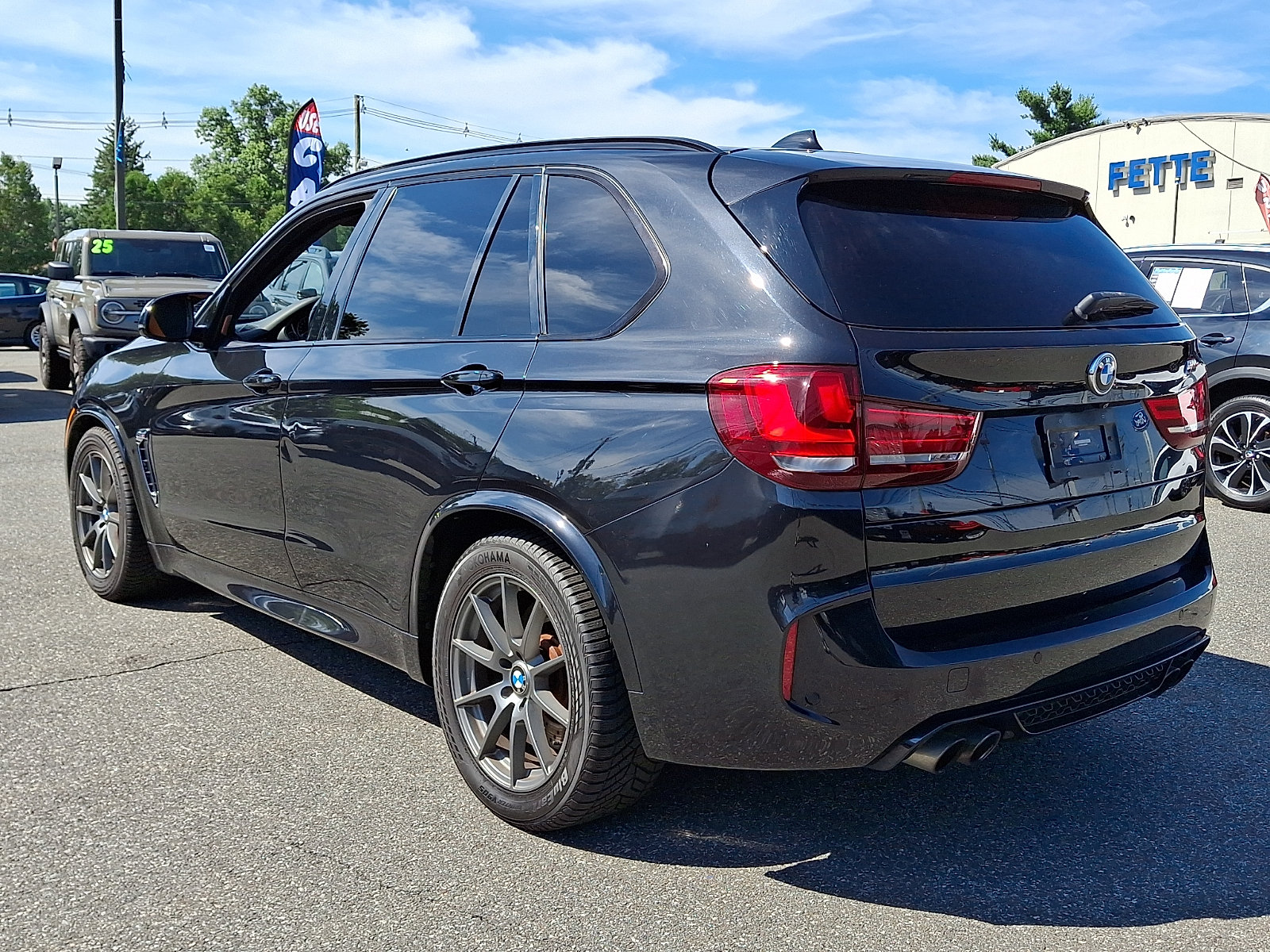 Used 2017 BMW X5 M AWD/4WD image 6