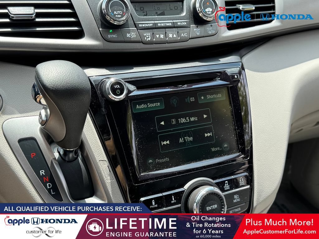 Used 2016 Honda Odyssey SE image 12