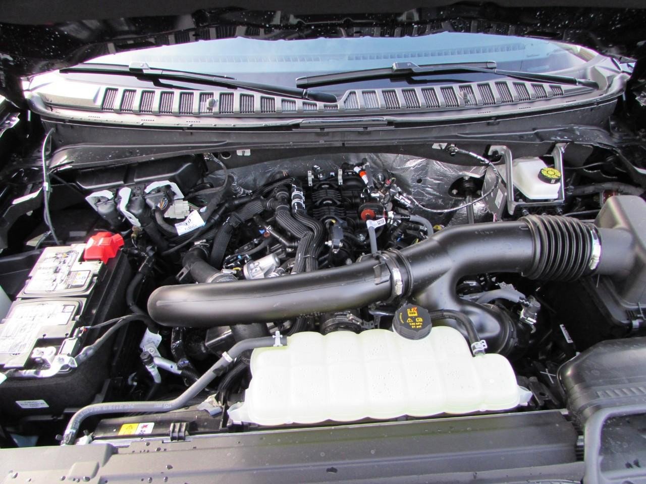 New 2025 Ford Expedition Platinum w/ Platinum Ultimate Package image 9