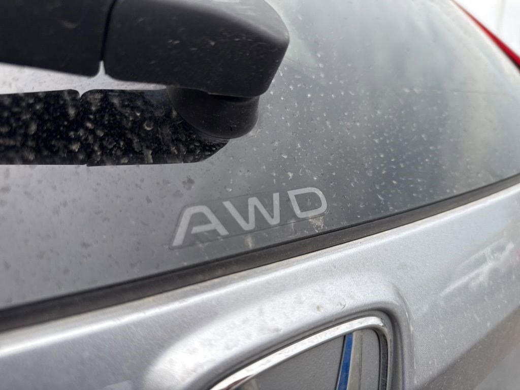 Certified 2025 Honda CR-V Sport Touring image 7