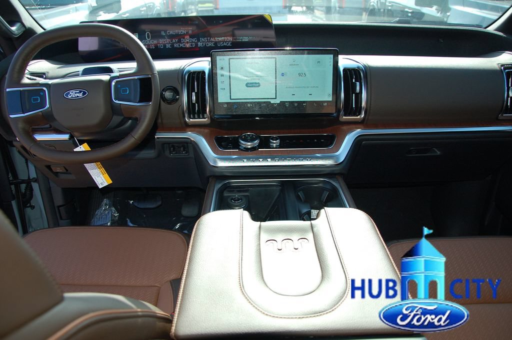 New 2027 Ford Expedition King Ranch RWD image 12