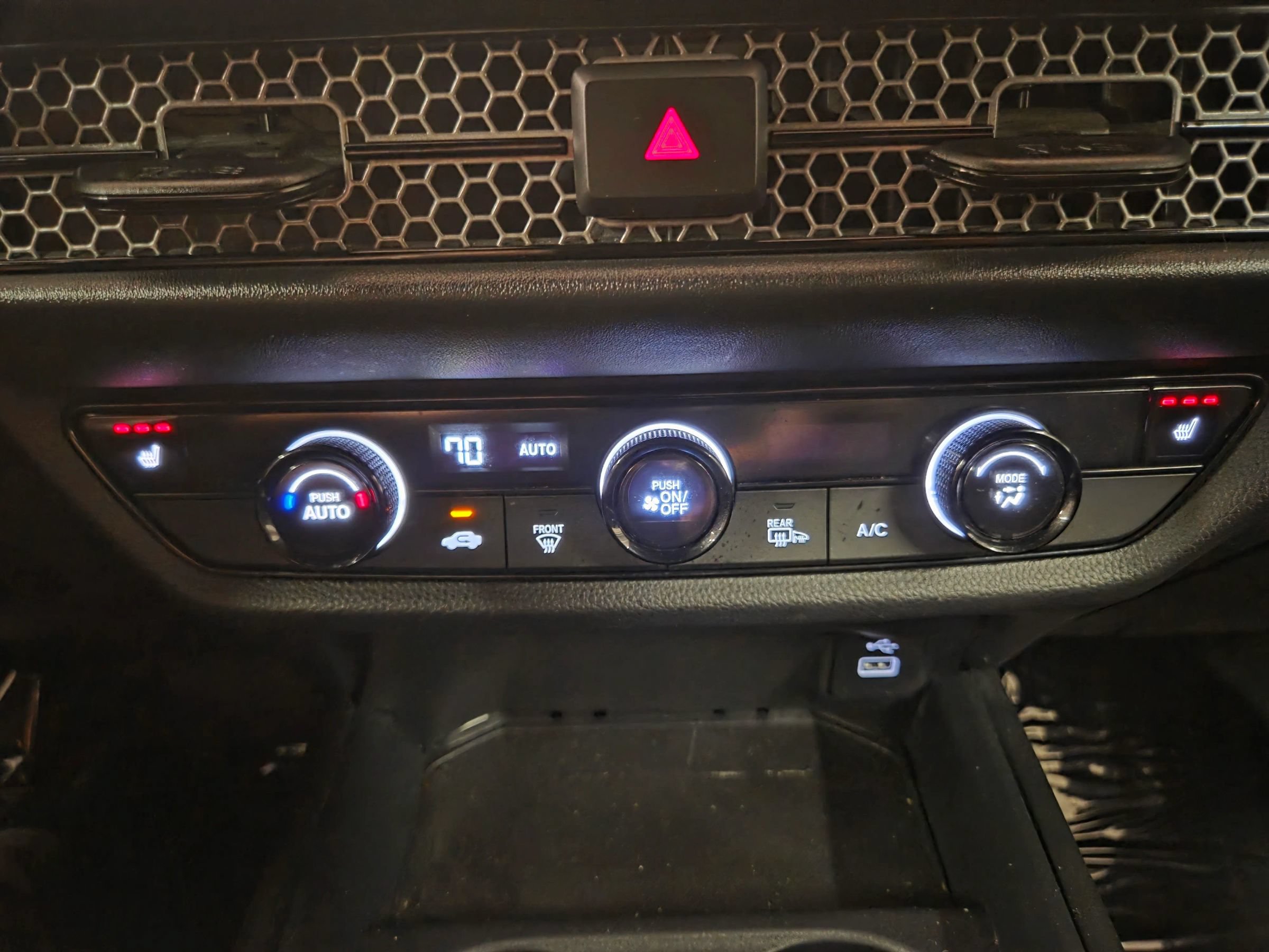 Used 2024 Honda HR-V Sport image 27